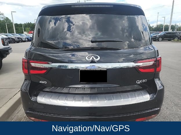 2021 INFINITI QX80 Luxe