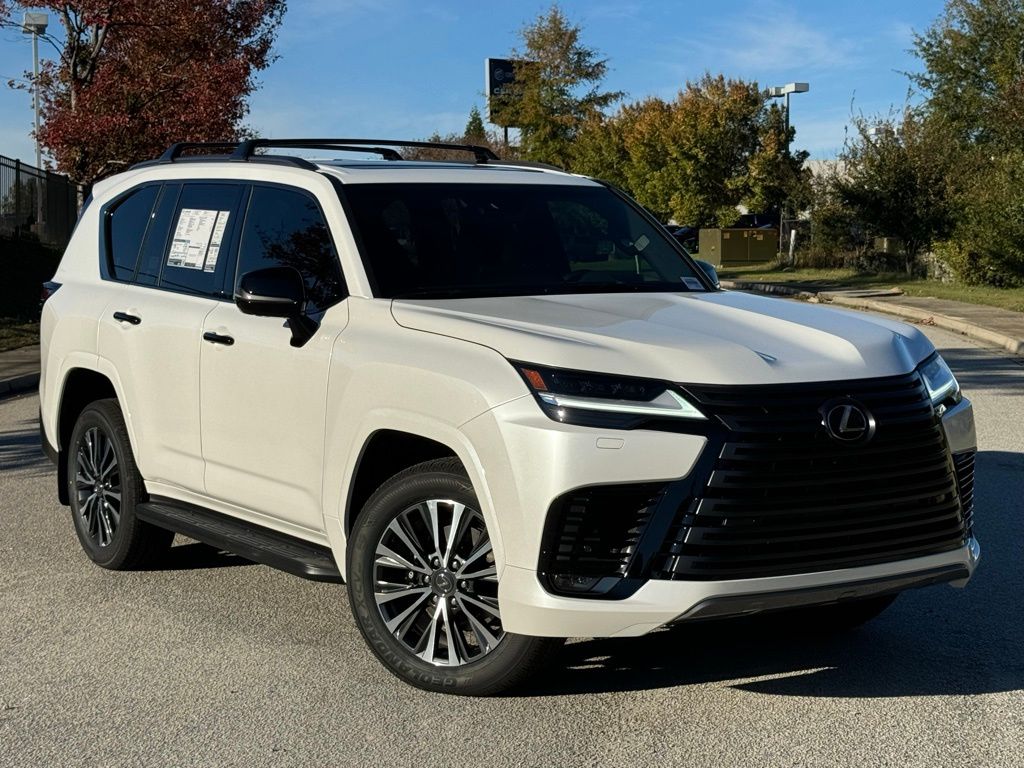 2024 Lexus LX 600 Premium 2