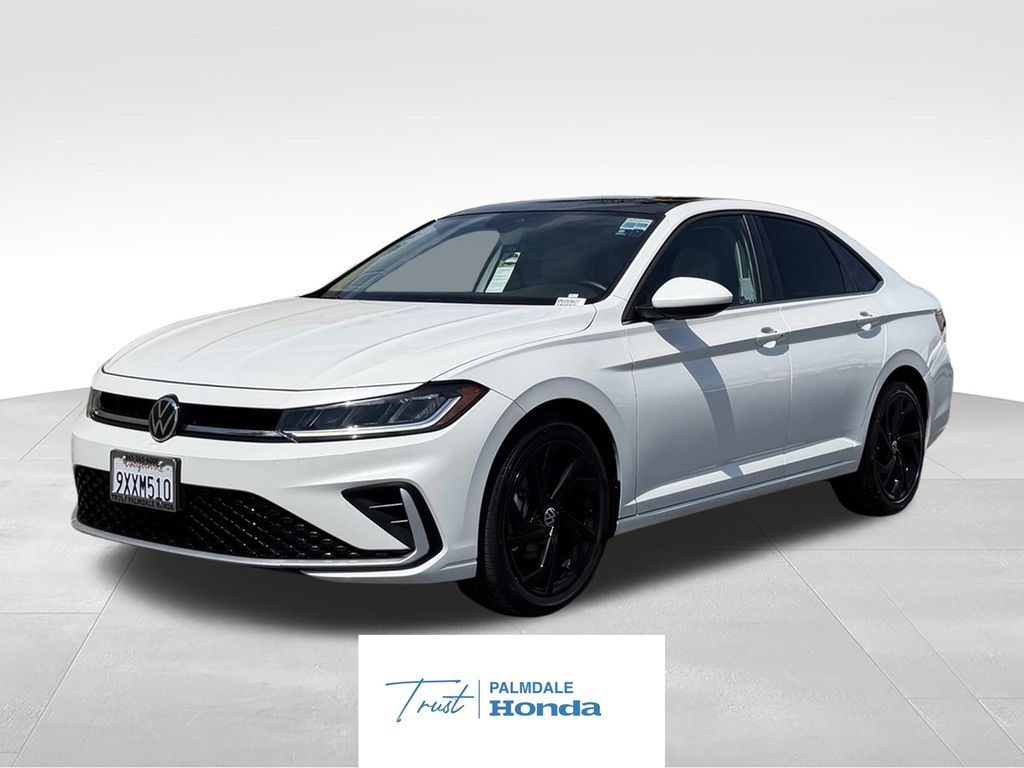Opal White Pearl 2025 Volkswagen Jetta Sedan Front-Wheel Drive 8-Speed Automatic