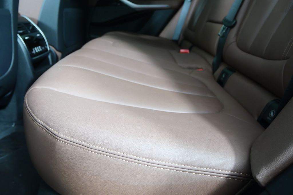 Thumbnail: 2021 BMW X5 - 13