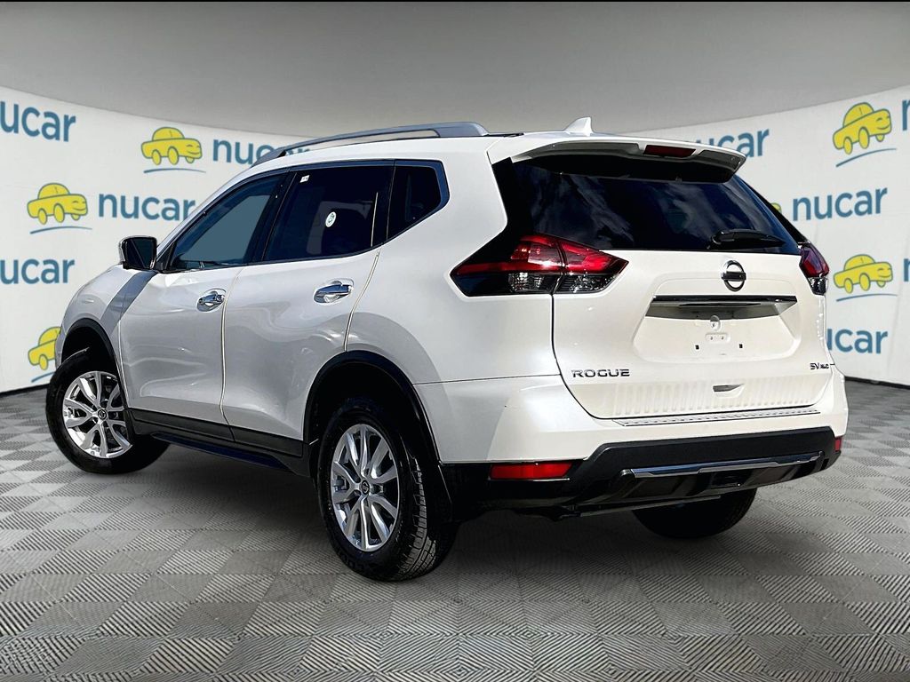 2018 Nissan Rogue — photo 4