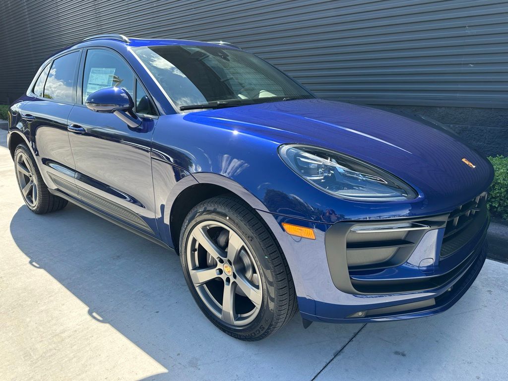 Thumbnail: 2026 Porsche Macan - 11