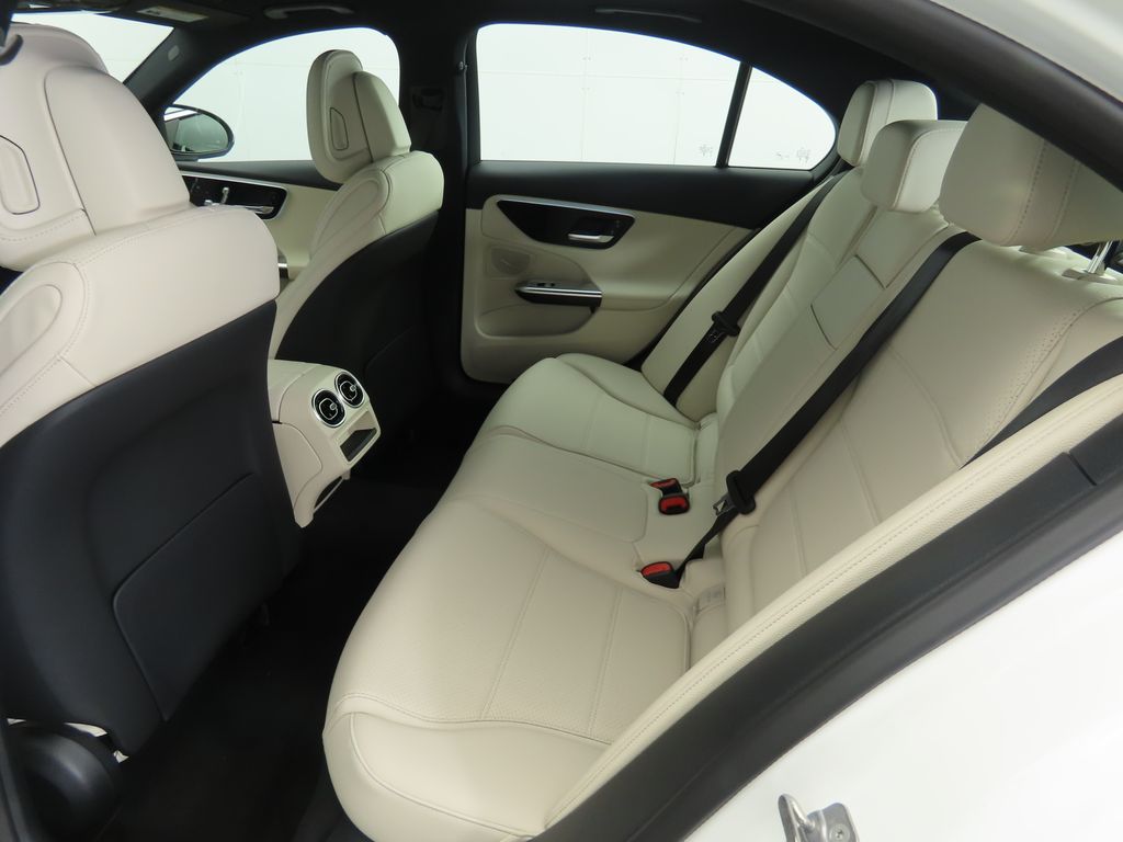 Thumbnail: 2025 Mercedes-Benz C-Class - 21