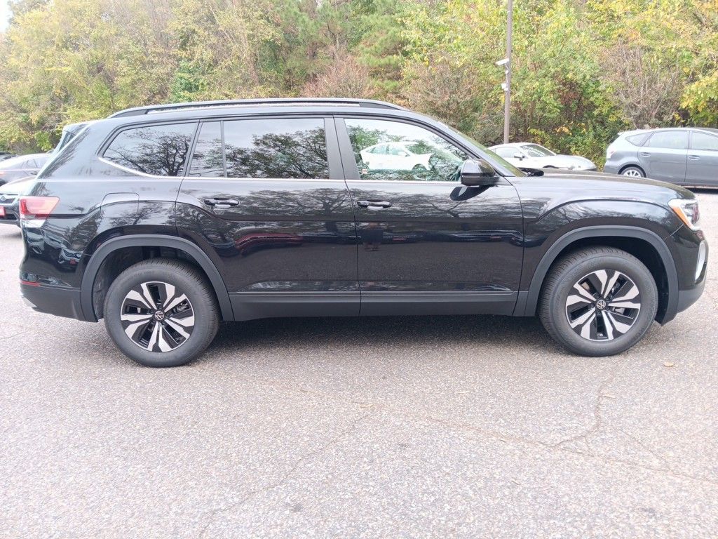 2025 Volkswagen Atlas 2.0T SE 6