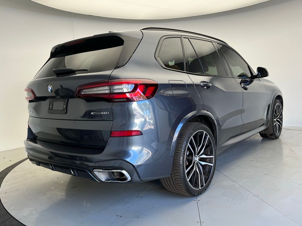 Thumbnail: 2021 BMW X5 - 3