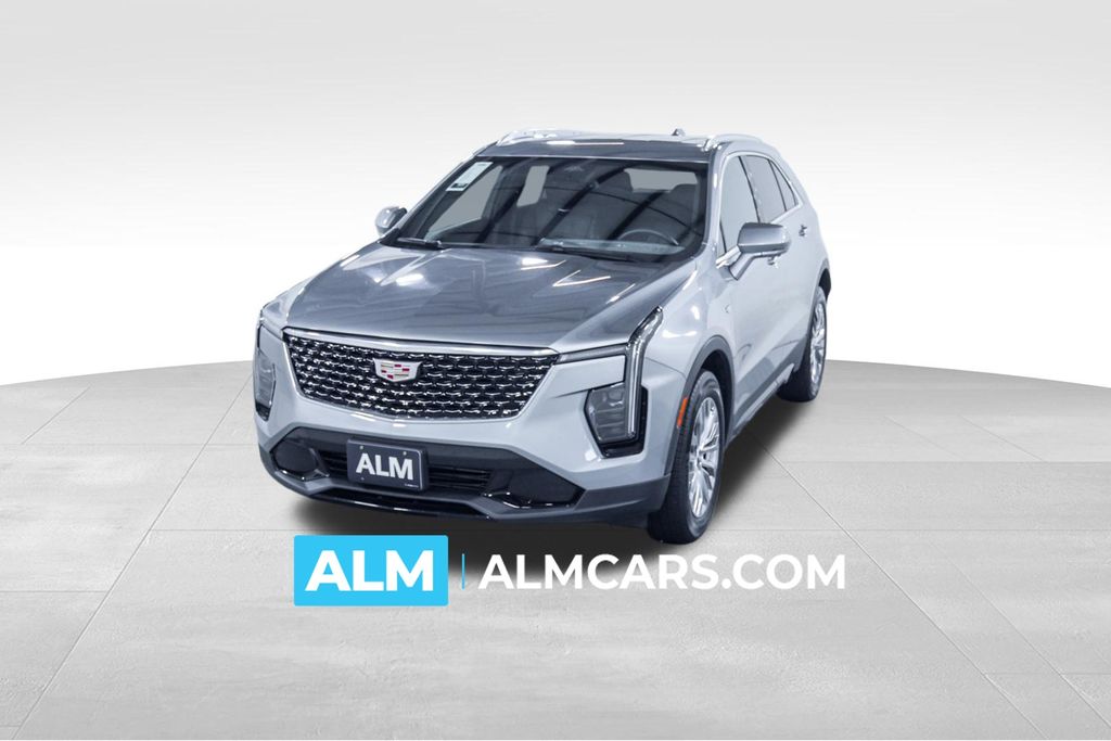 2025 Cadillac XT4 Premium Luxury