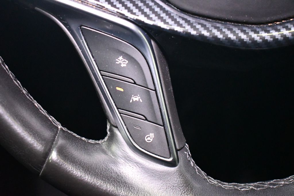 Thumbnail: 2018 Cadillac XT5 - 25