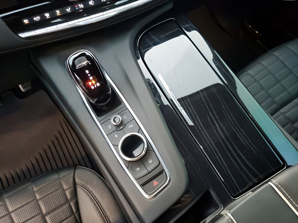 Used Car 2023 Cadillac Escalade Esv  V-series For Sale Under $110,000 In Austin, Texas