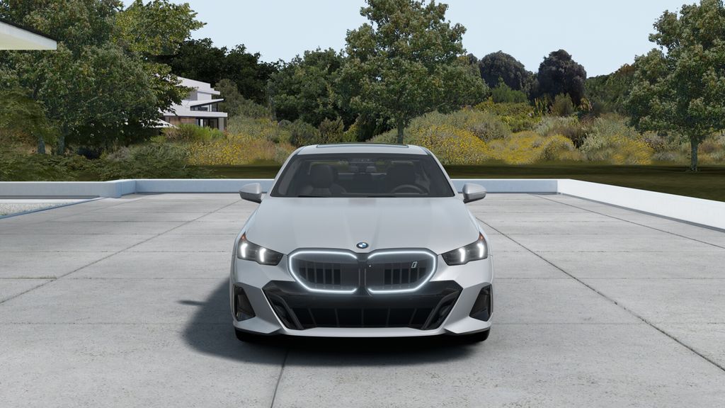 Thumbnail: 2027 BMW i5 - 26