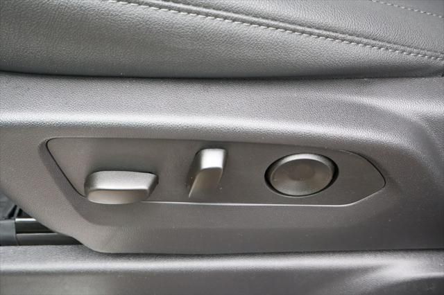 Thumbnail: 2026 Chevrolet Silverado 1500 - 16