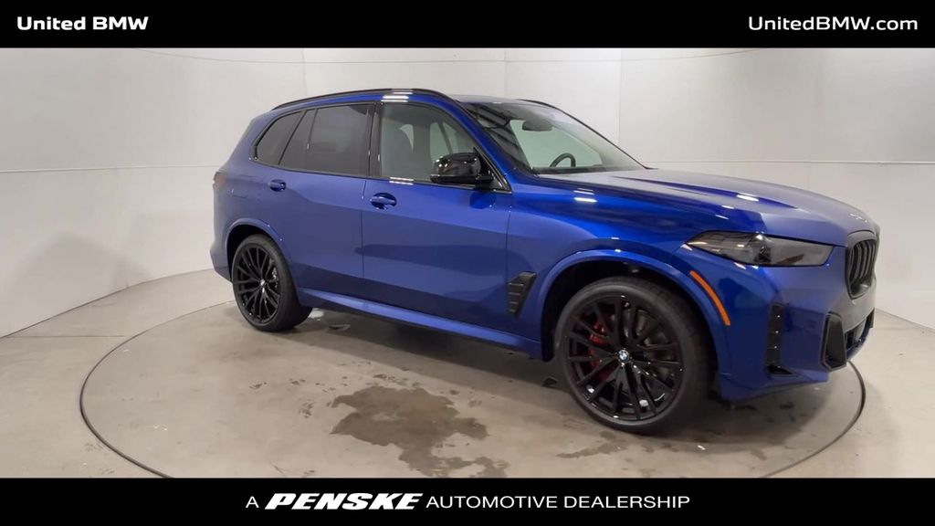 2025 BMW X5 M60i 2