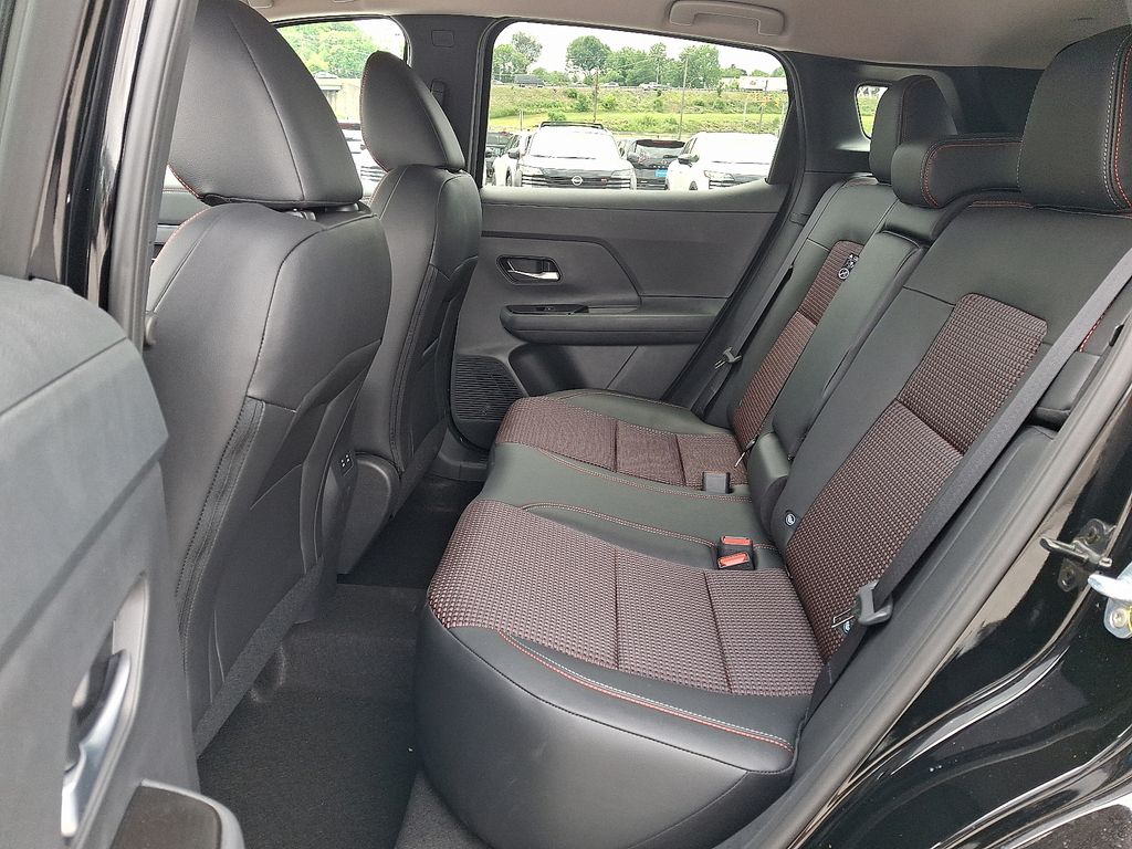 2026 Nissan Kicks — photo 6