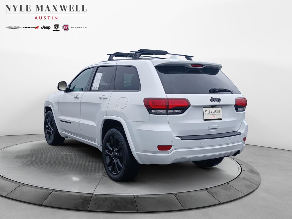 Used Car 2020 Jeep Grand Cherokee  Altitude For Sale Under $20,000 In Austin, Texas