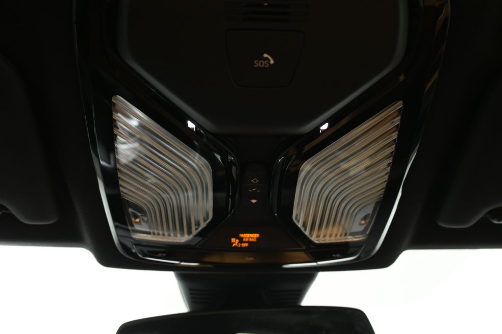 Thumbnail: 2026 BMW 3 Series - 21