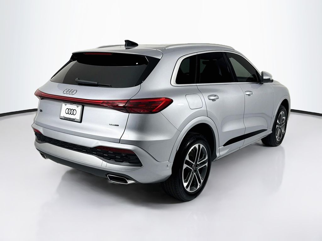 Thumbnail: 2026 Audi Q5 - 5