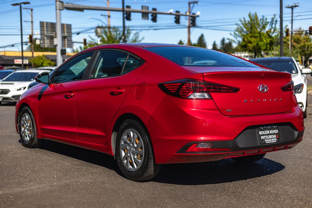 2020 Hyundai Elantra SE thumbnail 9