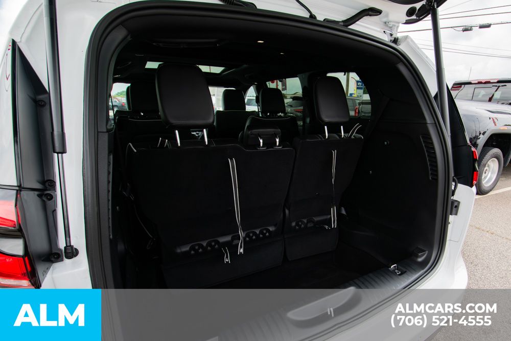 2024 Chrysler Pacifica Limited photo 12