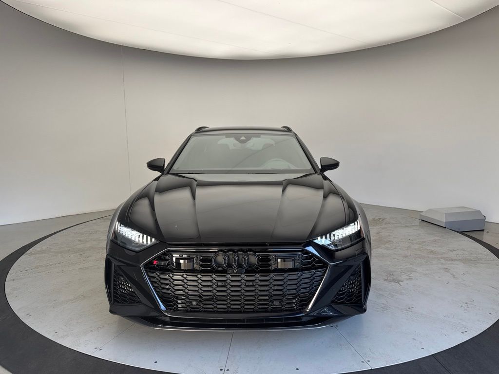 Thumbnail: 2025 Audi RS 6 - 27