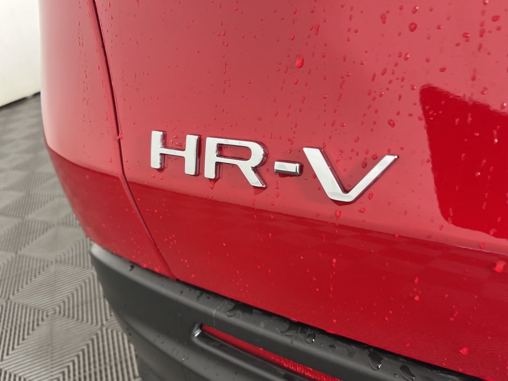 2025 Honda HR-V Sport 3