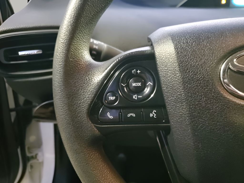 Used Car 2021 Toyota Prius  Le For Sale Under $25,000 In Austin, Texas