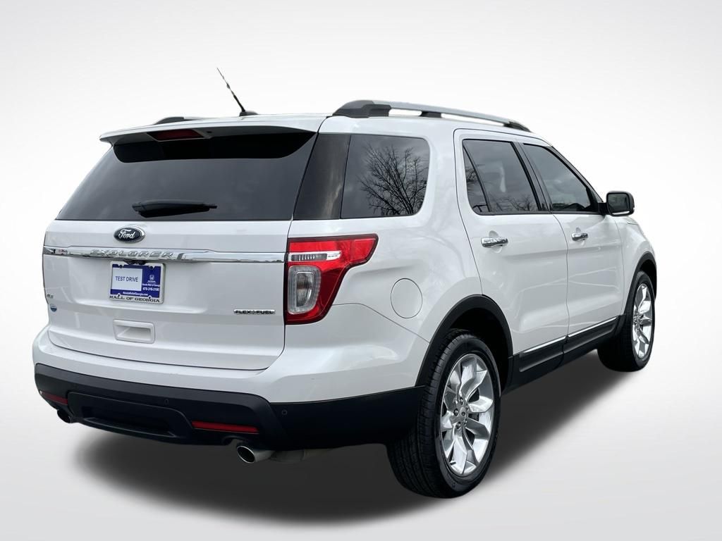 Thumbnail: 2015 Ford Explorer - 6