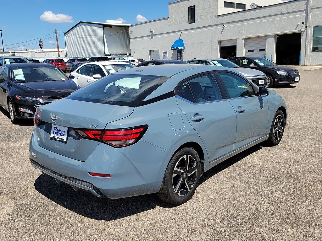 2024 Nissan Sentra SV - 10