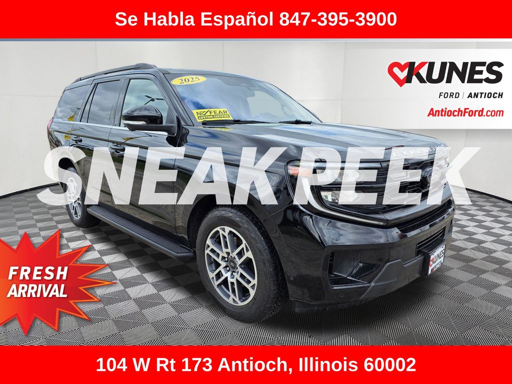 Black Metallic 2025 Ford Expedition Active 4WD SUV / Crossover Four-Wheel Drive Automatic