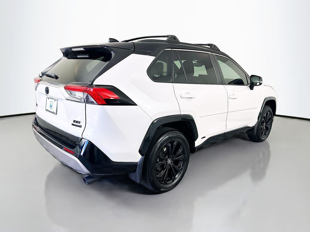 Thumbnail: 2024 Toyota RAV4 - 5