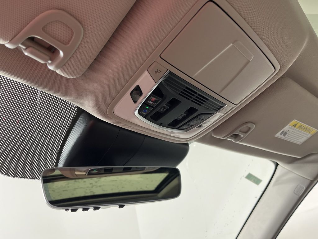 Thumbnail: 2026 Acura RDX - 25