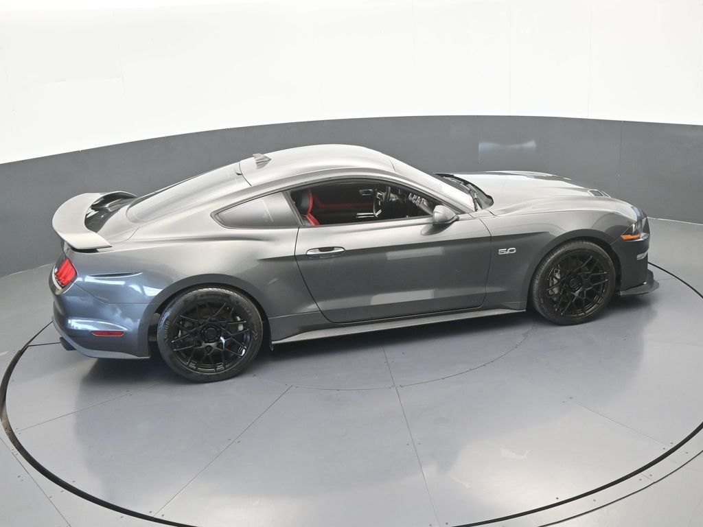 Used 2020 Magnetic Ford GT Premium image 40
