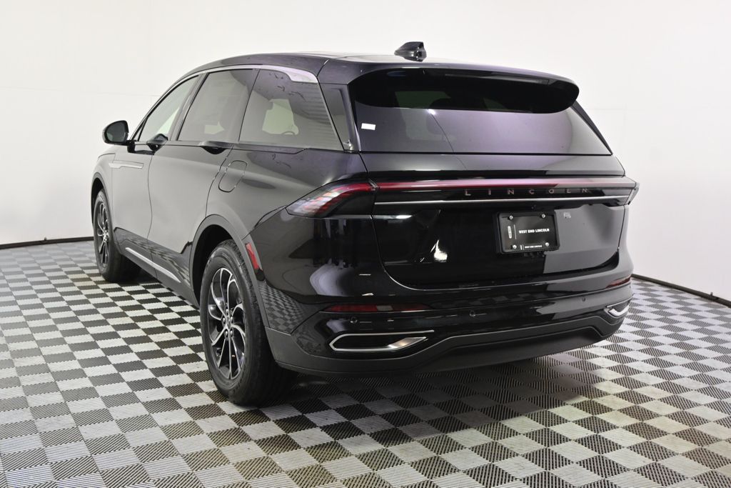 New 2026 Black Lincoln Premiere image 4