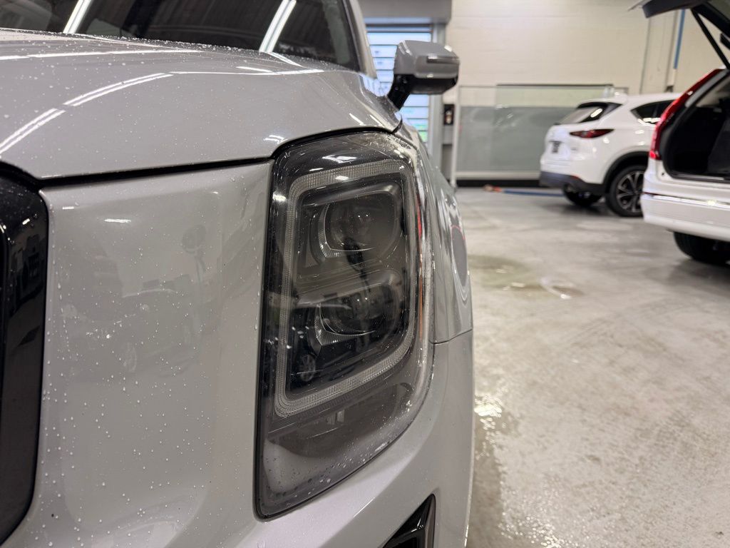 Thumbnail: 2022 Kia Telluride - 9