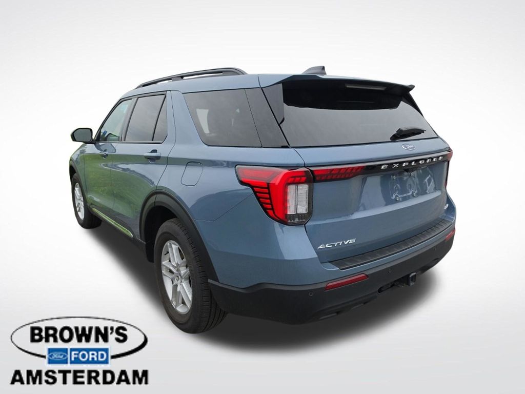 2025 Ford Explorer Active - 5