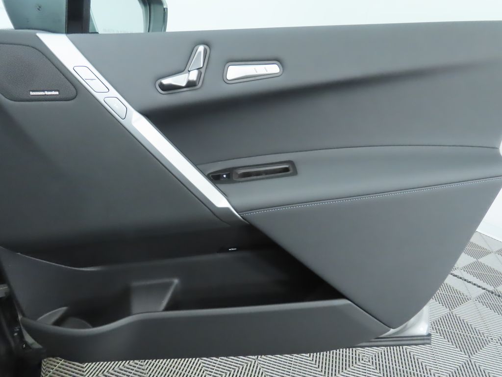 Thumbnail: 2026 BMW iX - 26