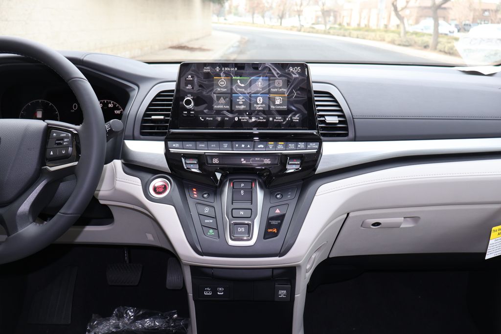 2025 Honda Odyssey EX-L 16