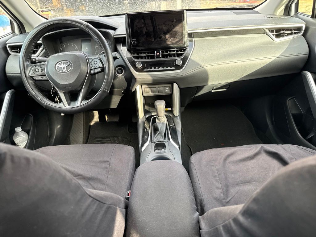 Thumbnail: 2023 Toyota Corolla Cross - 12