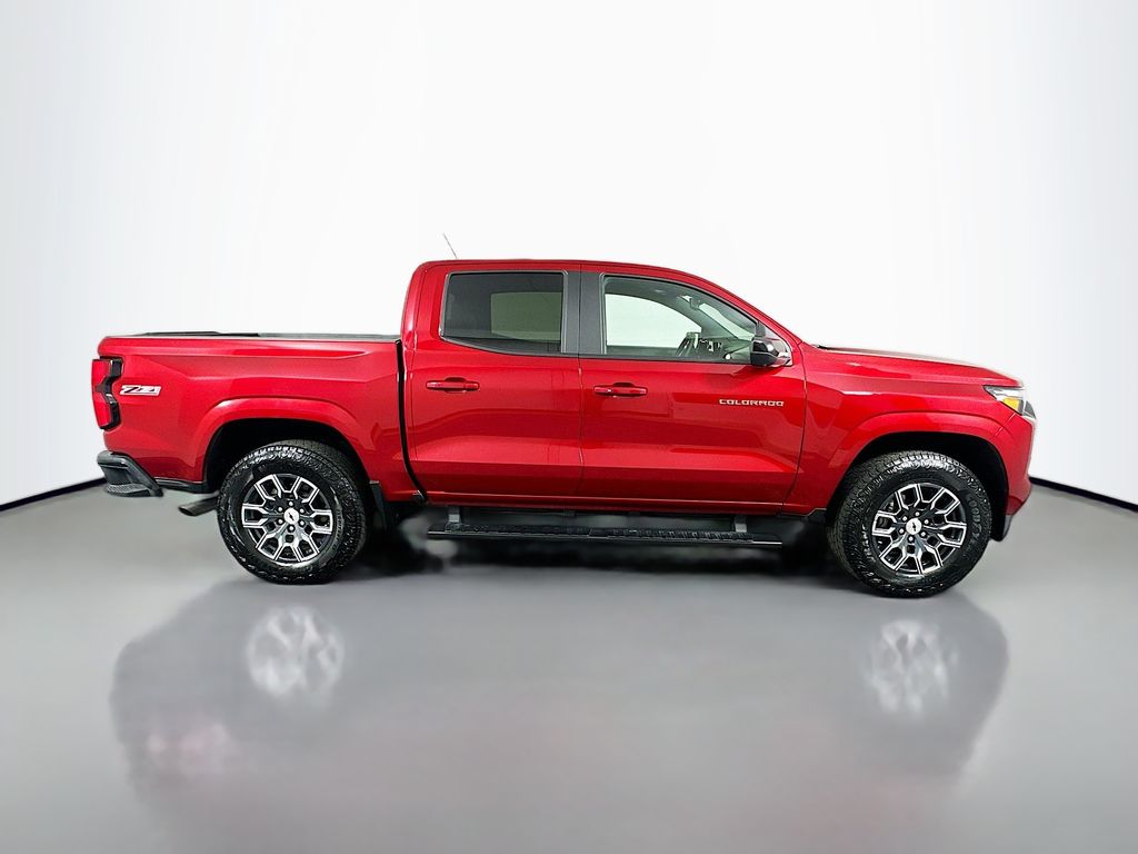 Thumbnail: 2025 Chevrolet Colorado - 4