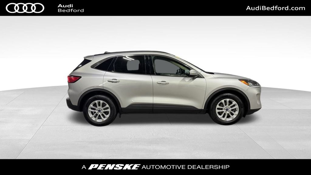 Thumbnail: 2020 Ford Escape - 7