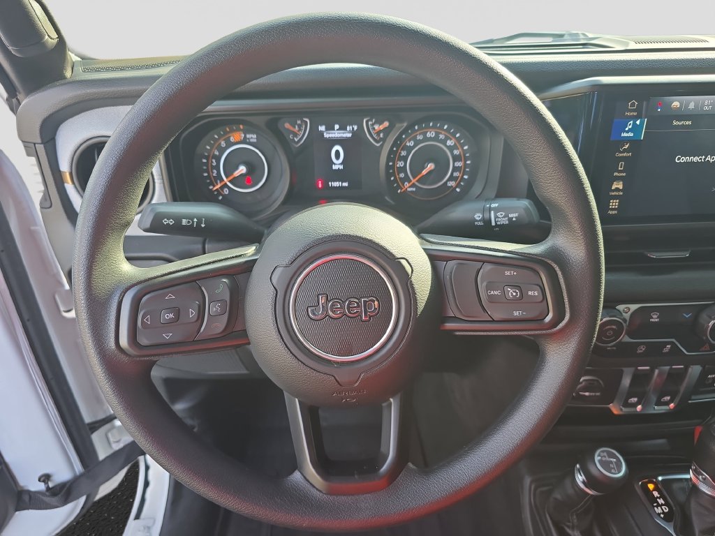 Used 2025 Jeep Wrangler SUV