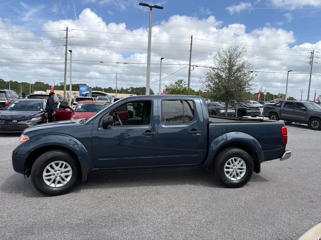 Used 2017 Nissan Frontier SV 4D Crew Cab