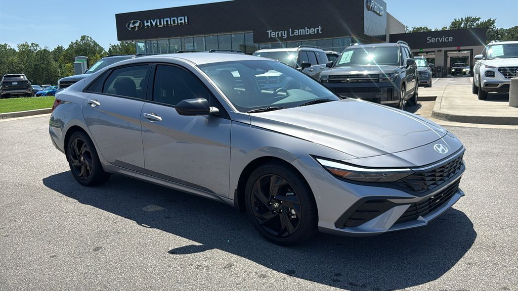  2026 Hyundai Elantra SEL Sport FWD   