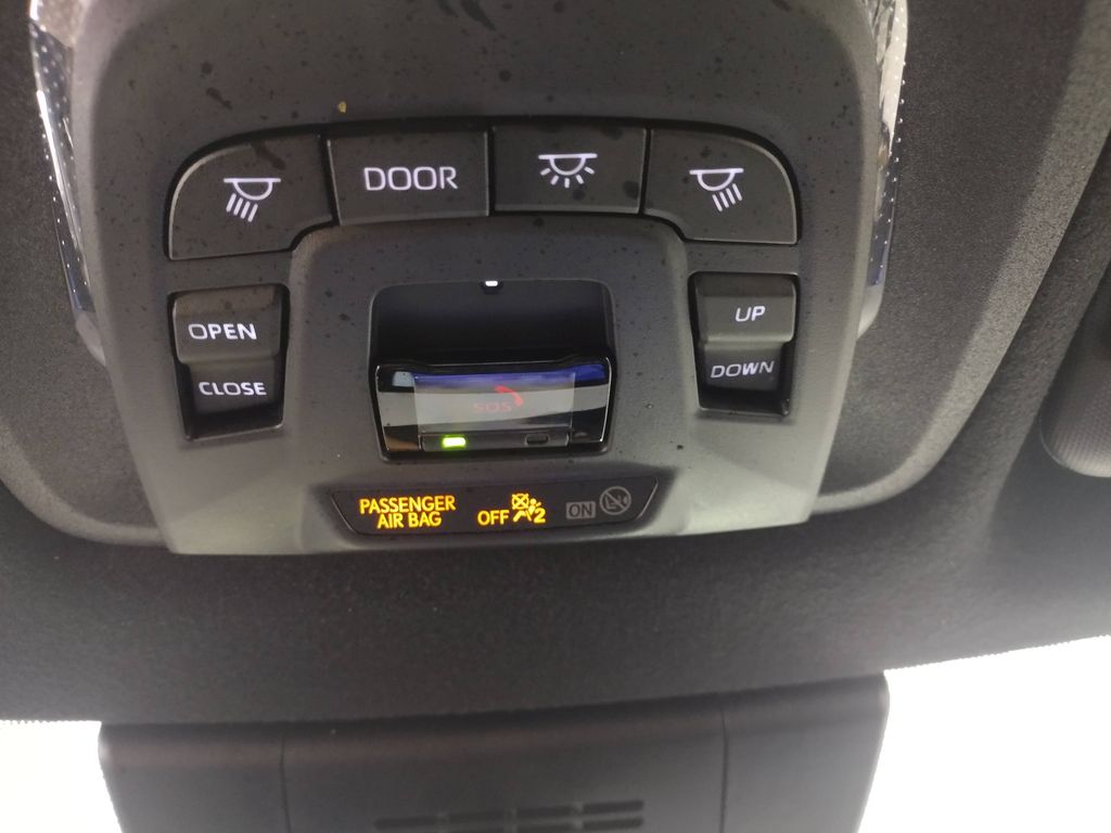 2023 Toyota Corolla Cross Hybrid XSE