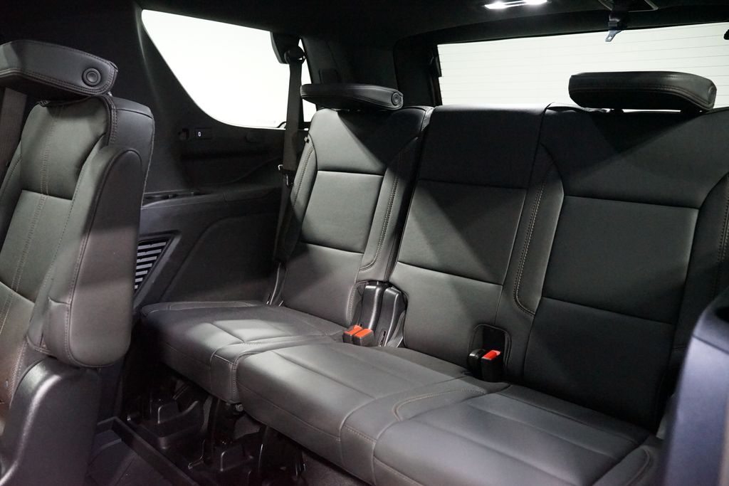 Thumbnail: 2025 Chevrolet Tahoe - 32