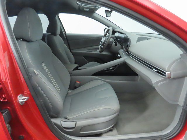 Thumbnail: 2023 Hyundai Elantra - 21