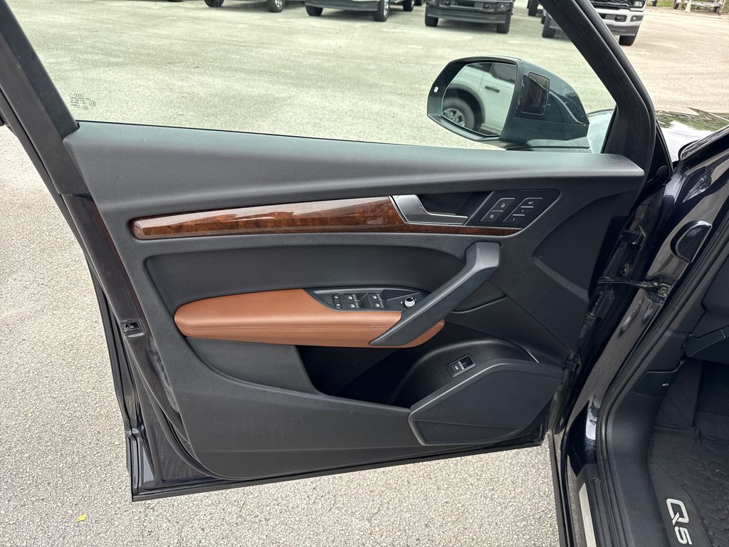 Certified Used 2020  Audi 45 Premium Plus image 14