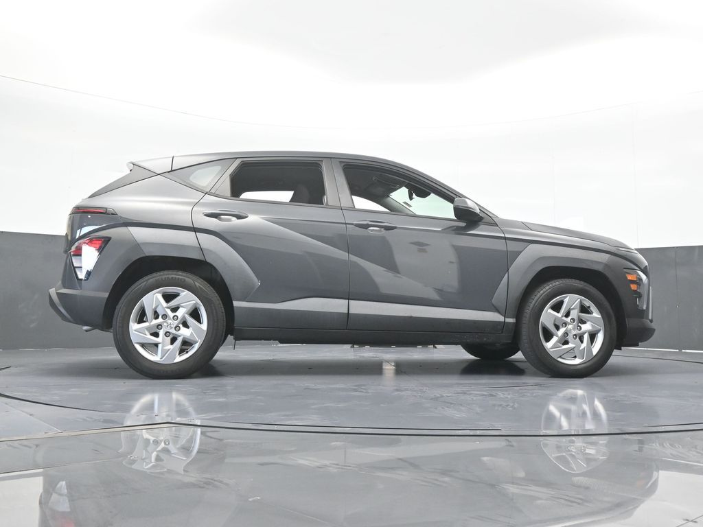 Used 2024 Ecotronic Gray Pearl Hyundai SE image 63