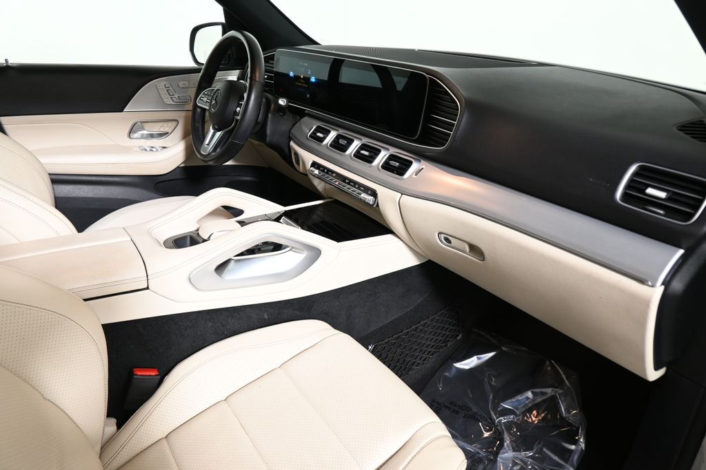 Thumbnail: 2021 Mercedes-Benz GLE - 23