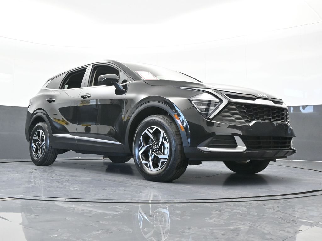 Used 2024 Fusion Black Kia LX image 58