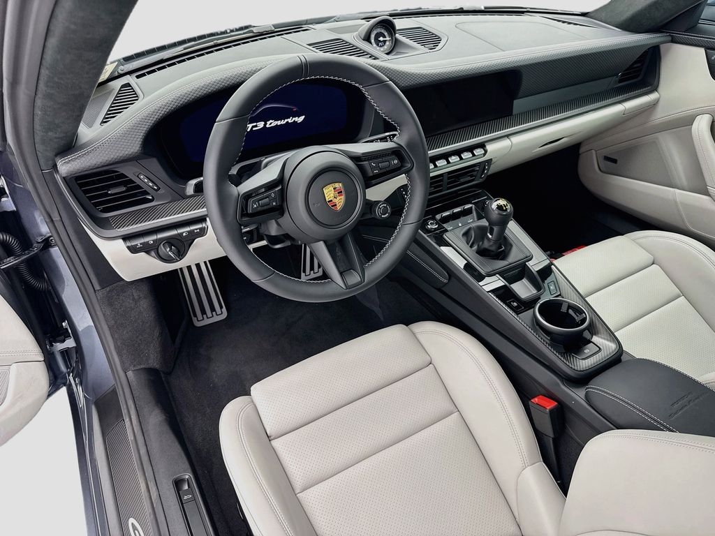Thumbnail: 2026 Porsche 911 - 4