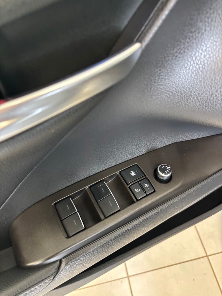 Used 2021 Toyota Camry Hybrid Sedan